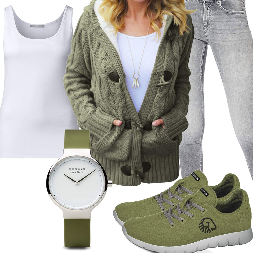 Damenoutfit mit grüner Strickjacke und Sneakern