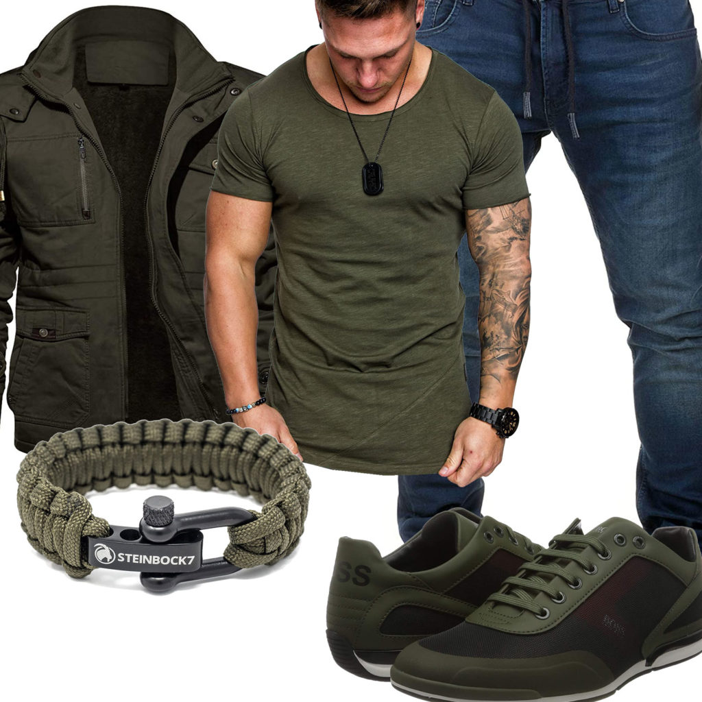 Grünes Herrenoutfit mit Shirt, Sneakern und Armband