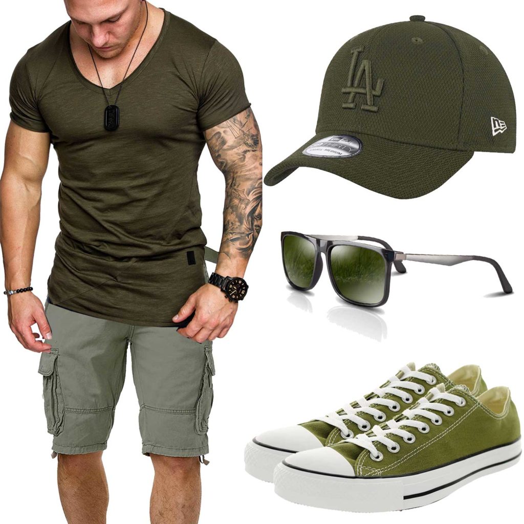 Grün-Graues Herrenoutfit mit Shirt, Cap und Sneakern
