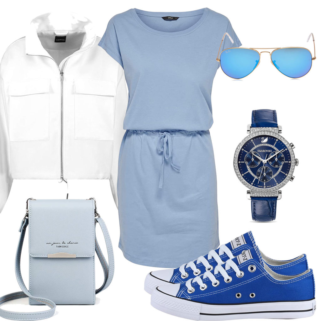 Hellblaues Frauenoutfit mit Kleid, Sneakern und Brille