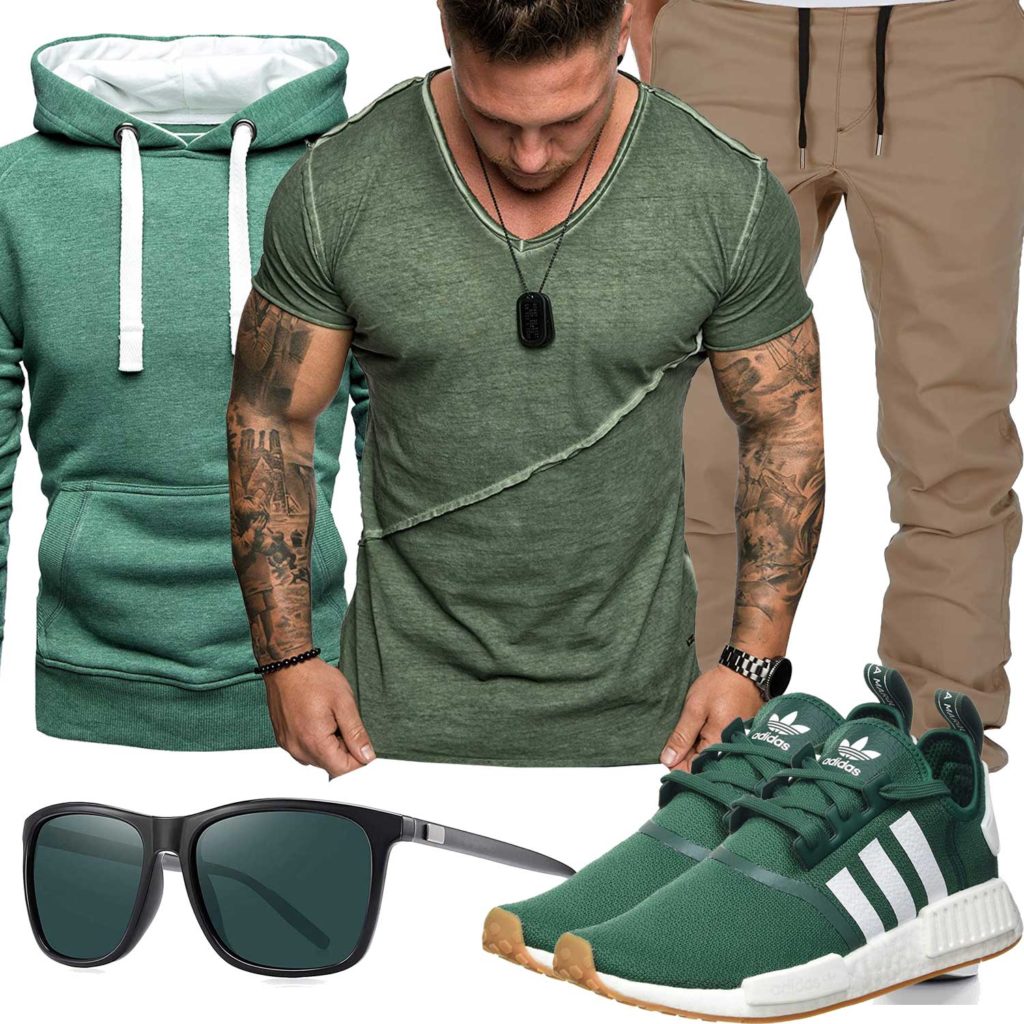 Grünes Herrenoutfit mit Shirt, Hoodie und Sneakern