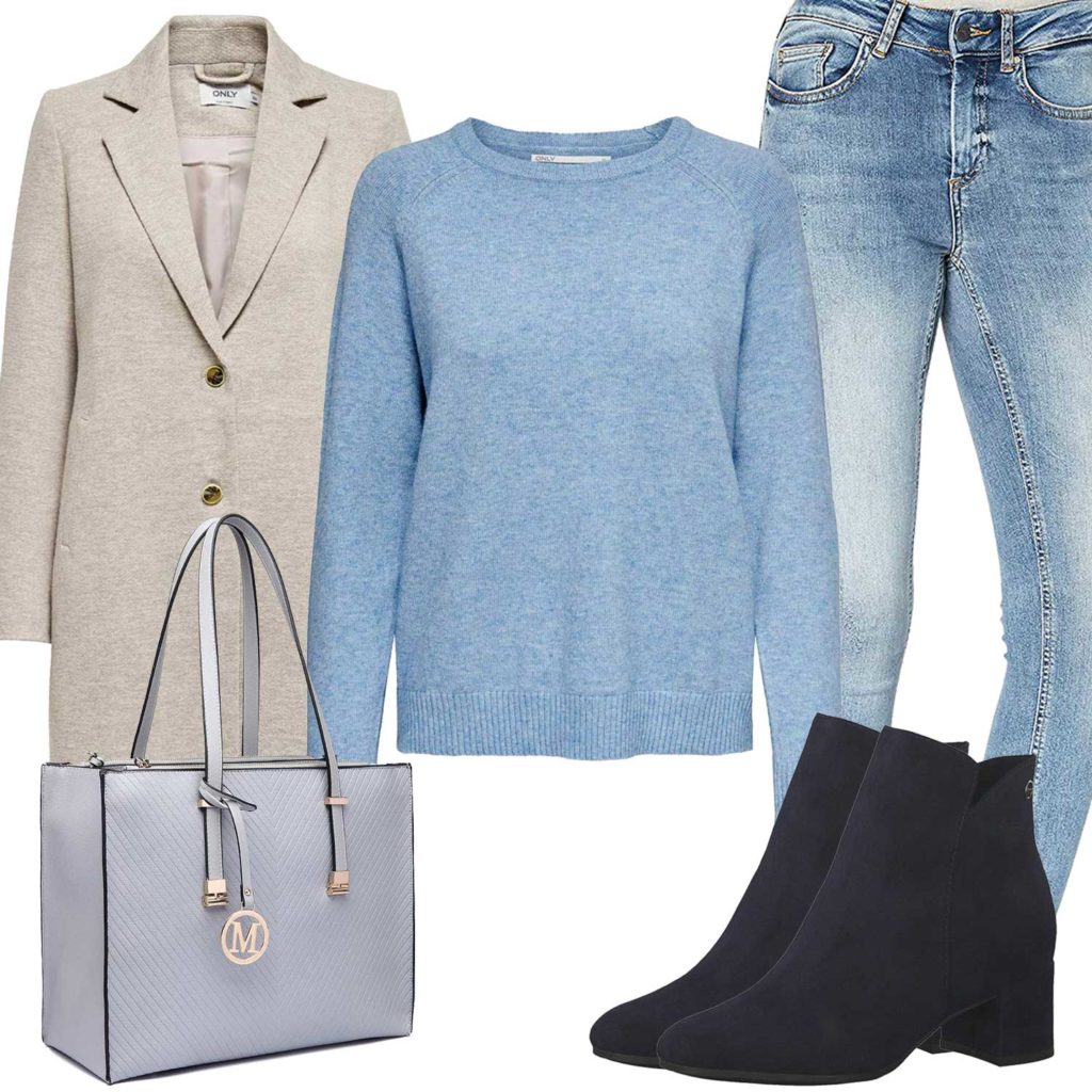 Hellblaues Damenoutfit mit Jeans und Pullover
