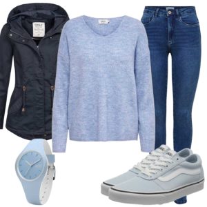 Blaues Damenoutfit mit Only Pullover, Jeans und Jacke